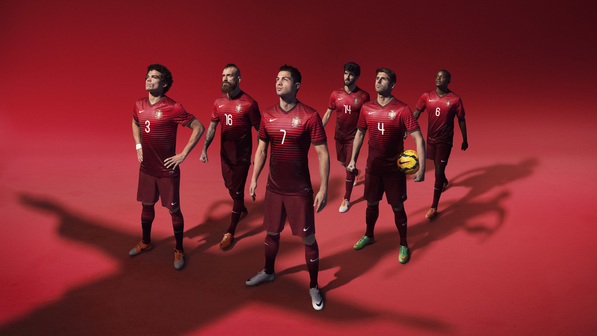 《王者荣耀》跨界联盟赛，冠军队伍引领新格局！，mac×王者荣耀跨界营销分析