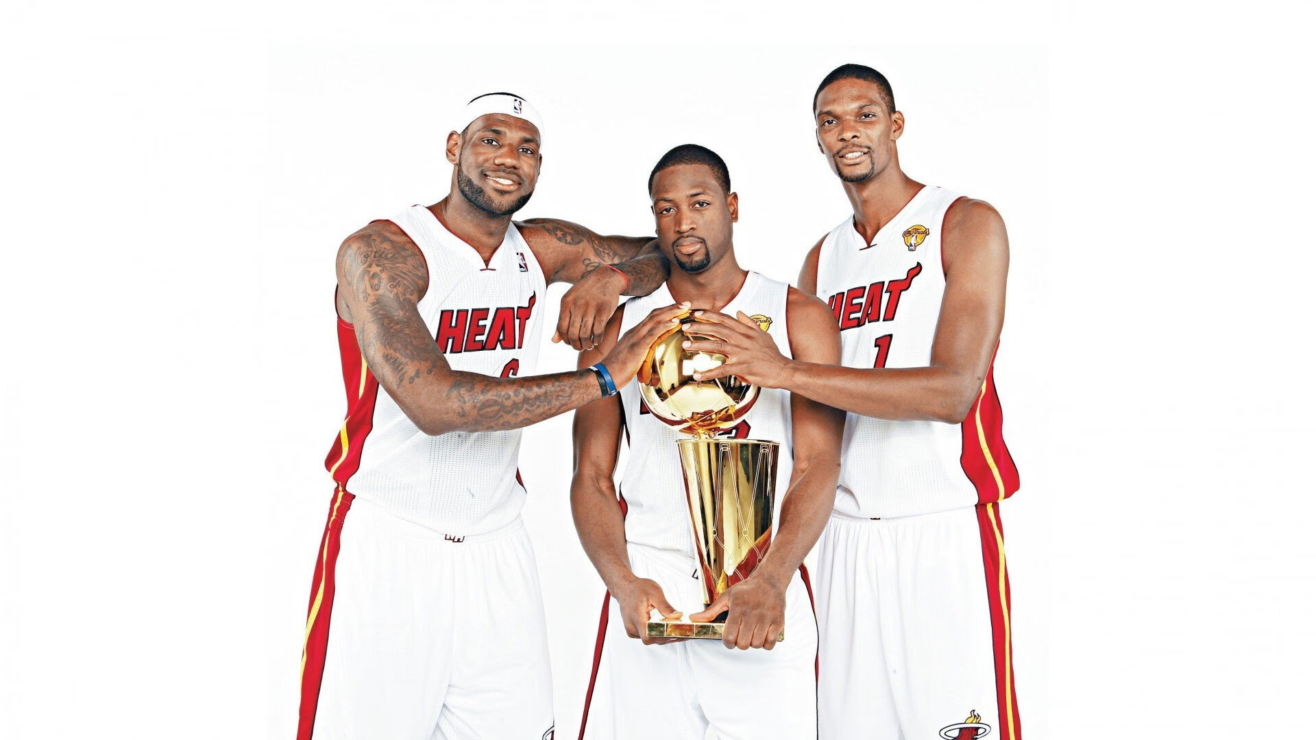 公牛又赢球，德罗赞的稳定真让人安心，公牛罗德曼算巨头吗